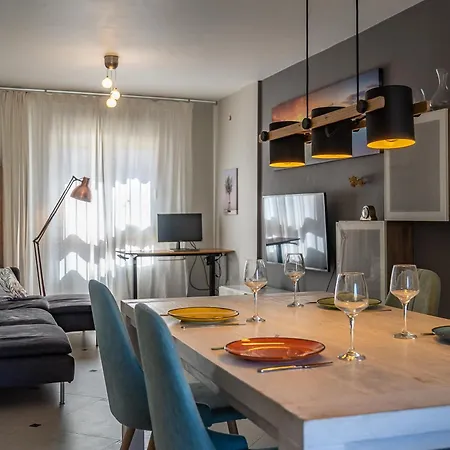 Casa Oliver Tarifa, Garage, Pool Apartment *