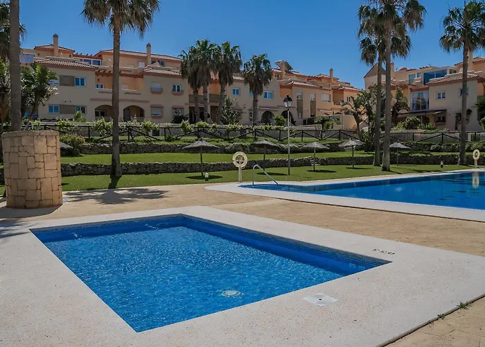 Casa Oliver Tarifa, Garage, Pool Apartment *
